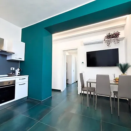River House Apartamento